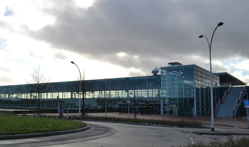 Bij het station moeten camera's worden vervangen.