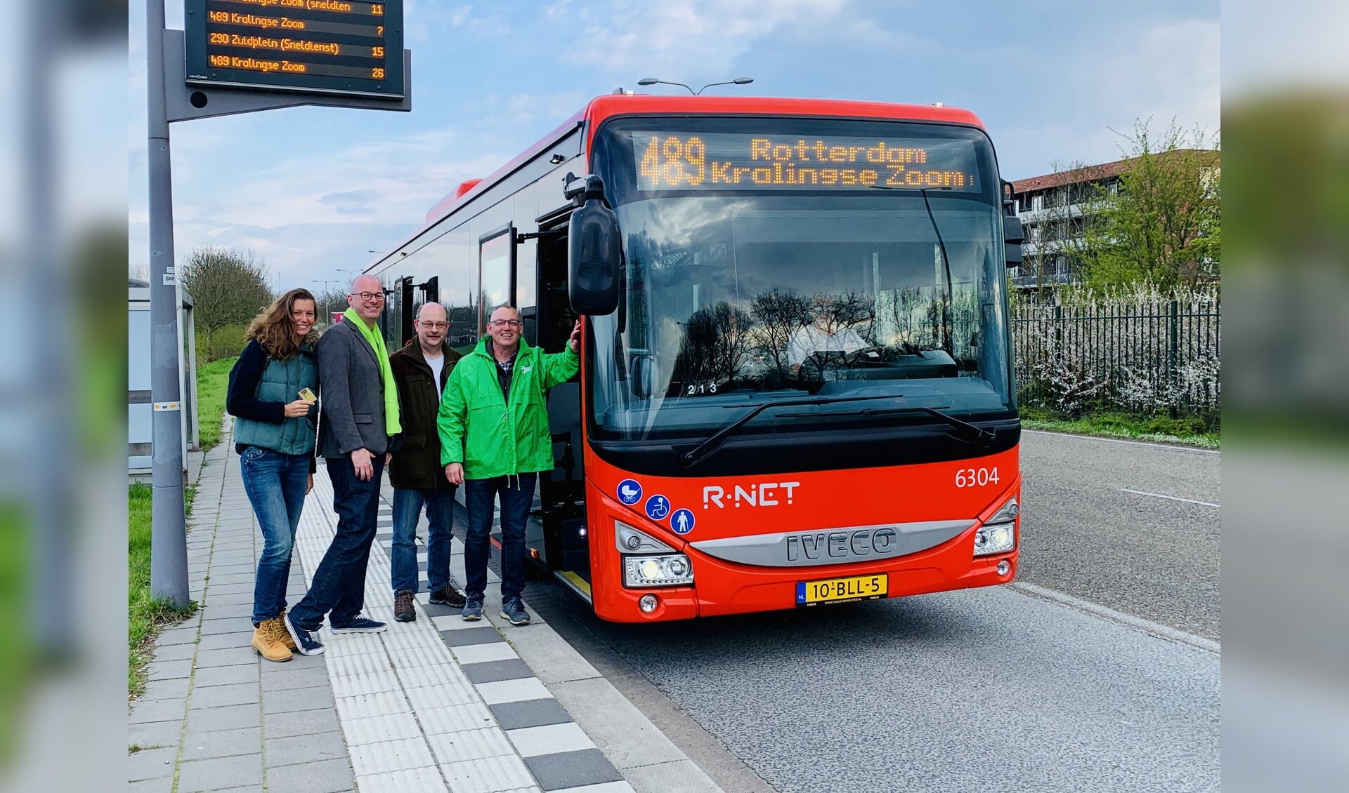 Leden van GroenLinks probeerden de bussen uit
