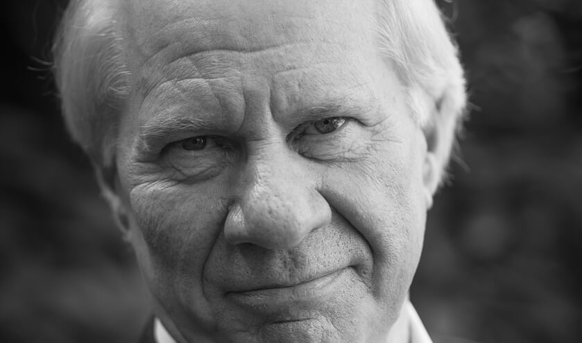 Auteur Jan Brokken.