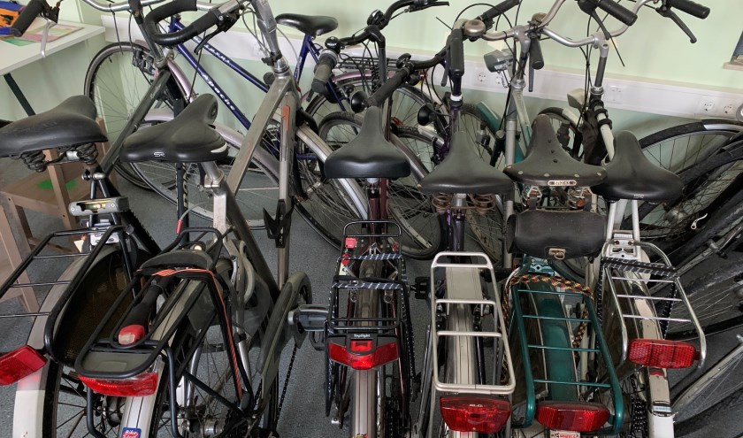 Er werden flink wat fietsen ingeleverd voor de Kledingbank