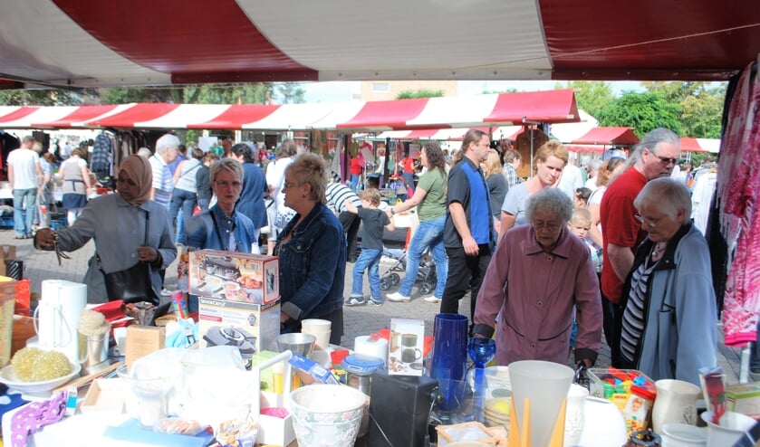 Op zaterdag 12 september is er weer een rommelmarkt van de Stichting Wijkactiviteiten Slikkerveer