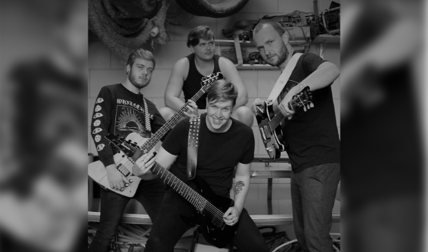 <p>Vermin speelt in De Beuk. </p>
