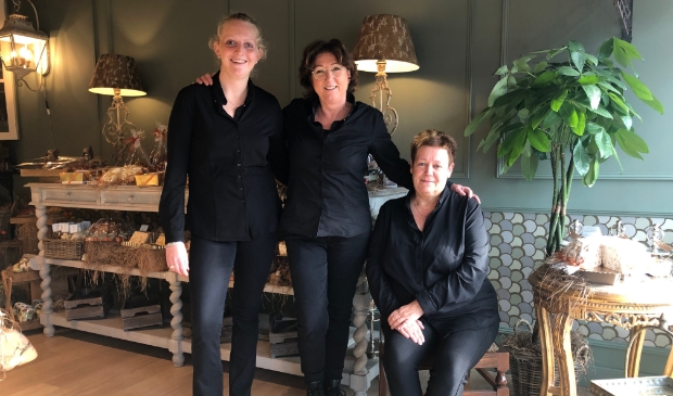 <p>Loes, Suzette en Helma.</p>