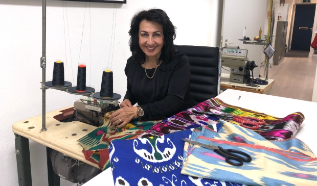 <p>Mary is in september met haar kledingatelier in Rhoon gestart.</p>