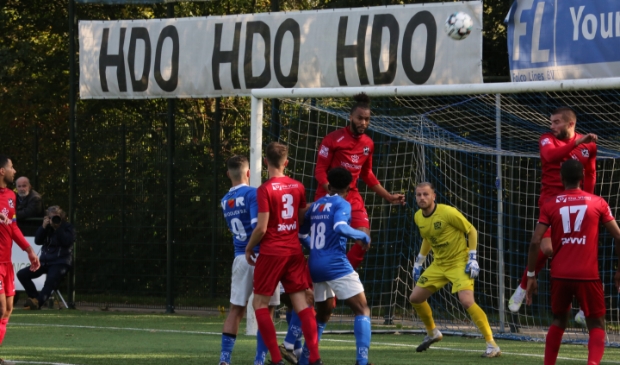 <p>Rijsoord kon geen vuist maken tegen Zwaluwen (foto Leen Kruithof)</p>