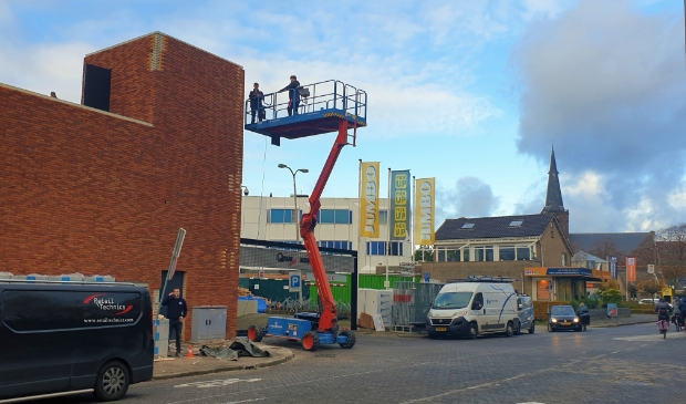 <p>Het is aftellen geblazen voor de opening van de vernieuwde Jumbo in winkelcentrum Ridderhof</p>