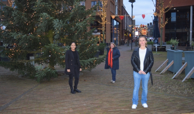 <p>Christine, Arianne en Sabrina wil meer actie voor gedupeerden van de toeslagaffaire</p>