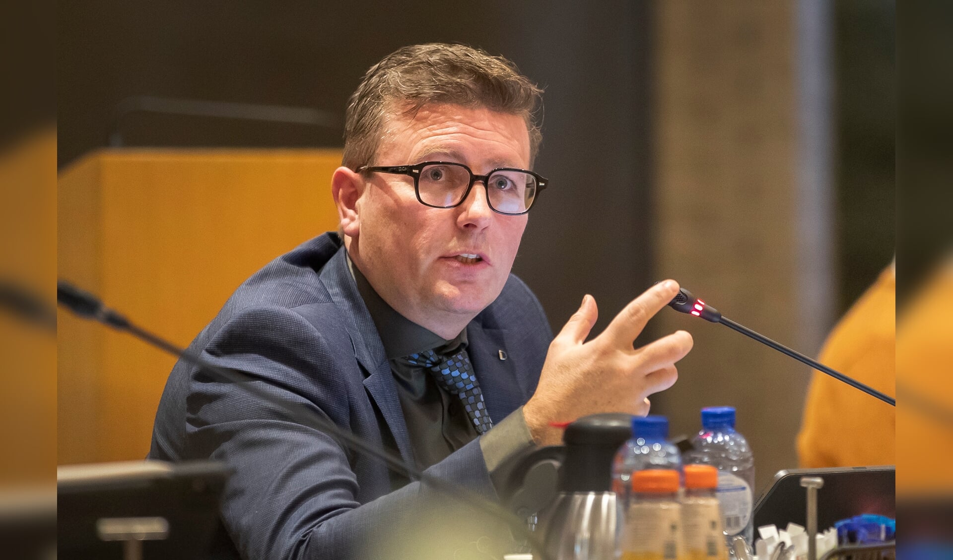 Wethouder Marco Oosterwijk: "We gaan niet bouwen als een kip zonder kop". 