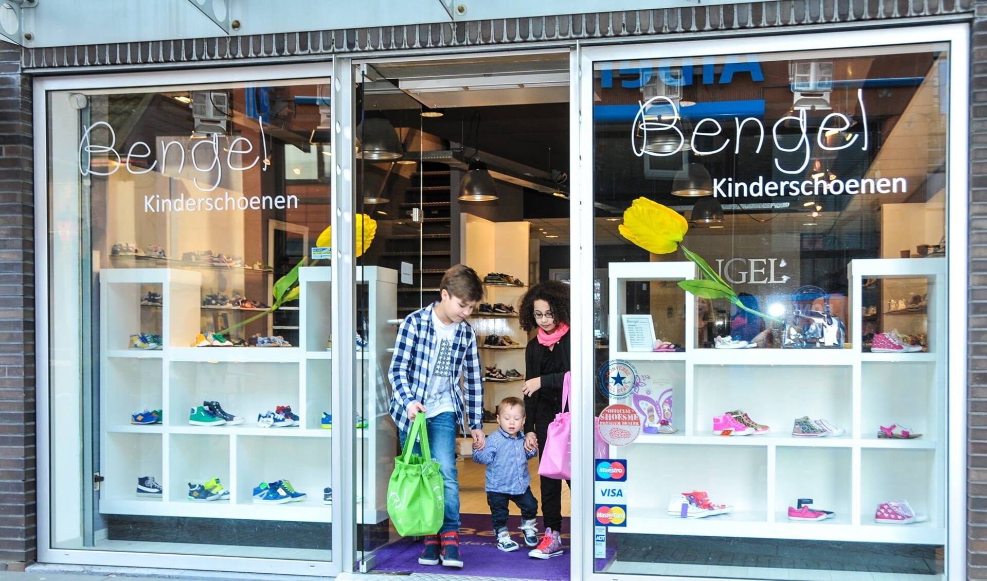 Kinderschoenenwinkel Bengel open Al het nieuws Barendrecht