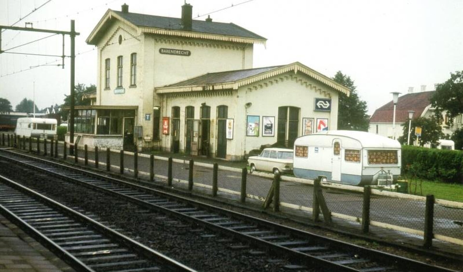 Het eerste station van Barendrecht. 