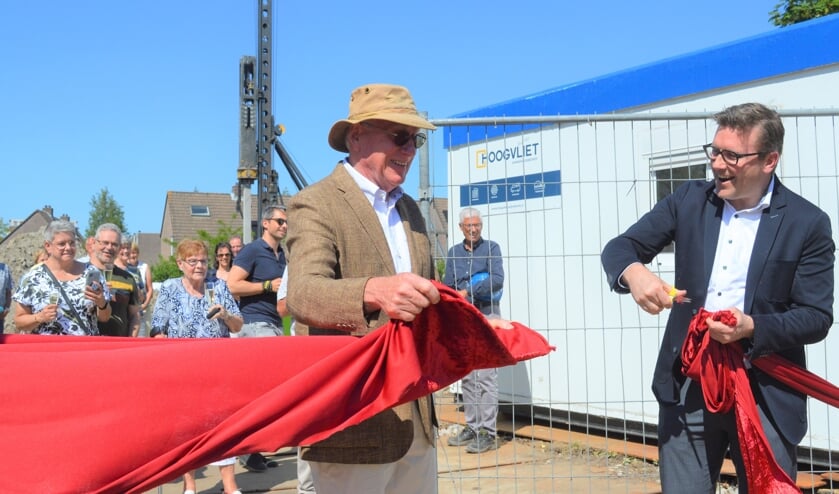 <p>Buurbelang-voorzitter Gert Koppen en wethouder Martin Oosterwijk gingen door het lint. </p>