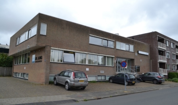 <p>Het kantoorpand aan de Gouwe maakt plaats voor appartementen. </p>