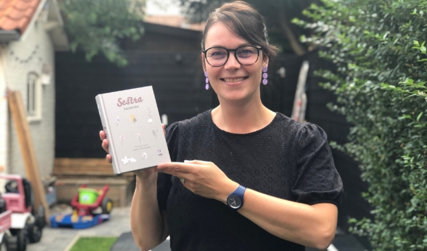 <p>Het Dagboek neemt je mee op reis door de landschappen van de Bijbel en van het leven.<br><br></p>