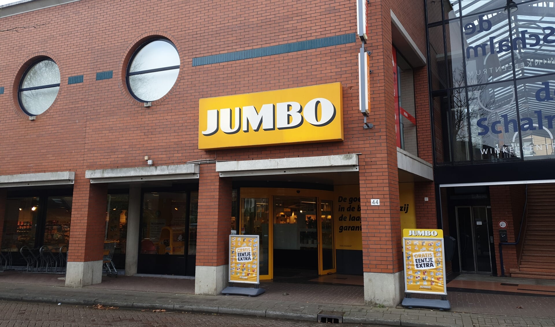 De Jumbo supermarkt aan het Onderlangs.