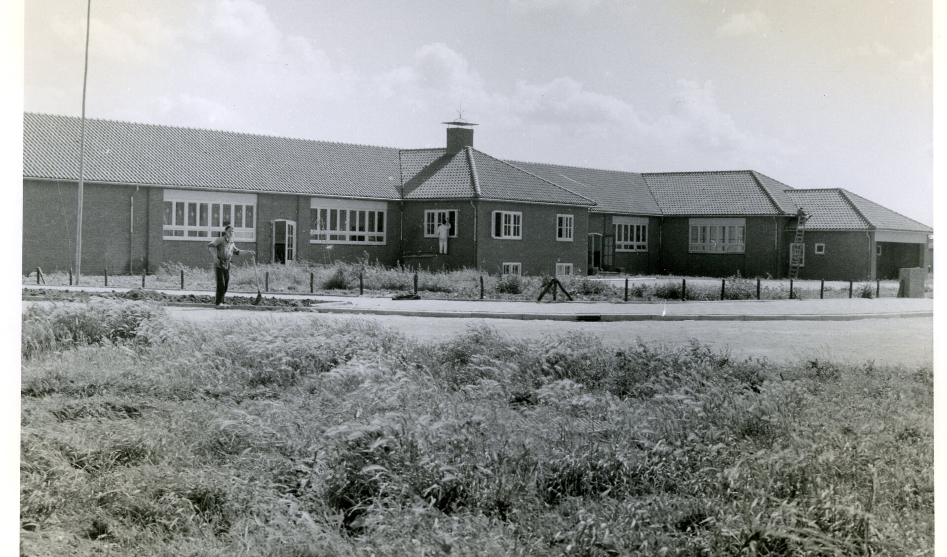 Het gebouw van De Riederwaard in 1953