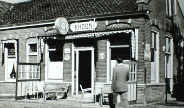 <p>Station Rhoon is te zien in de film. </p> 