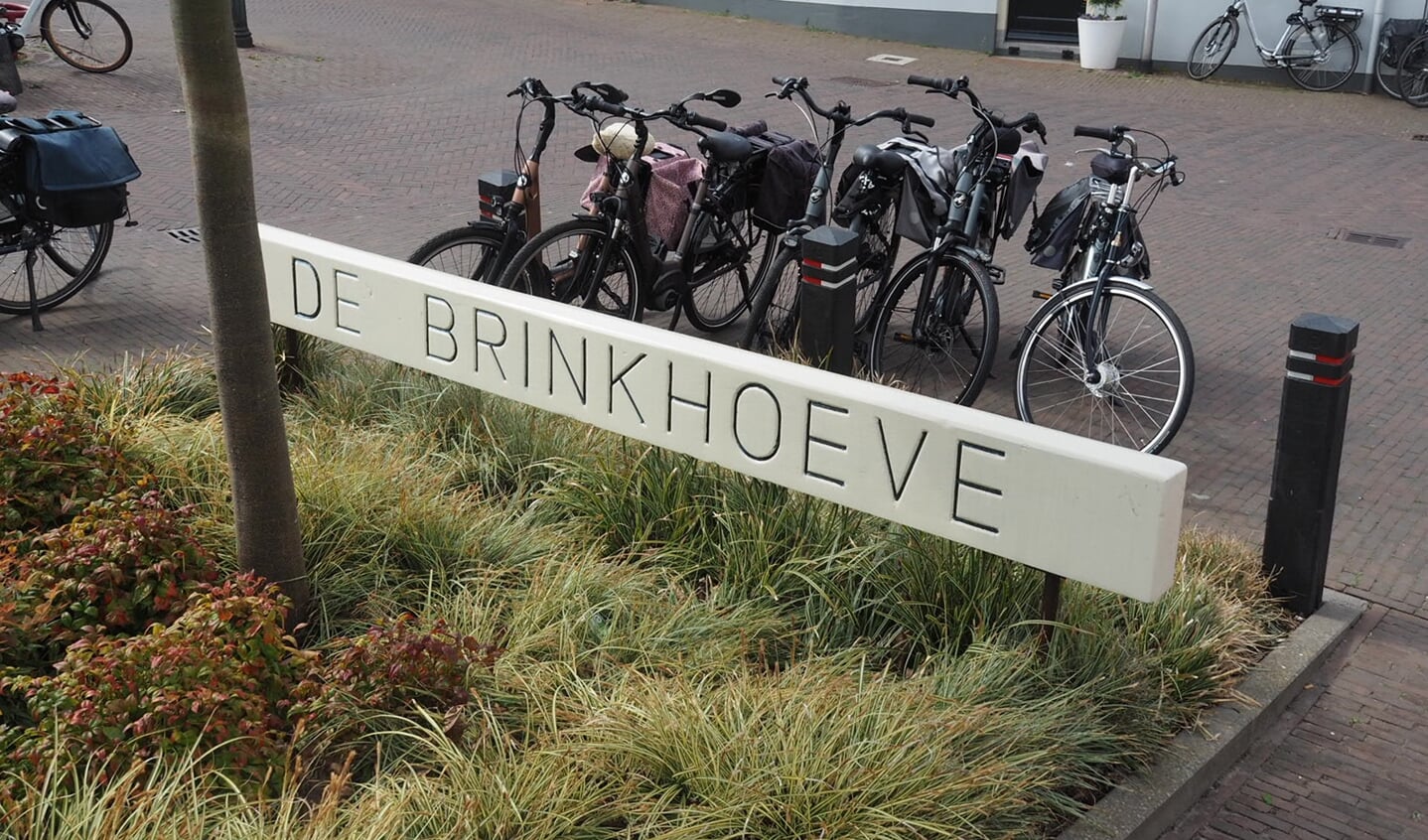 De scholenmarkt wordt gehouden in De Brinkhoeve.