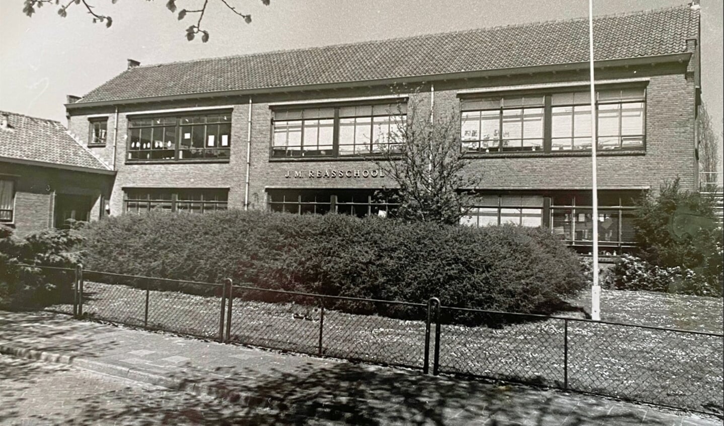 De Reasschool in de jaren tachtig. (foto: collectie Arco van de Ree)