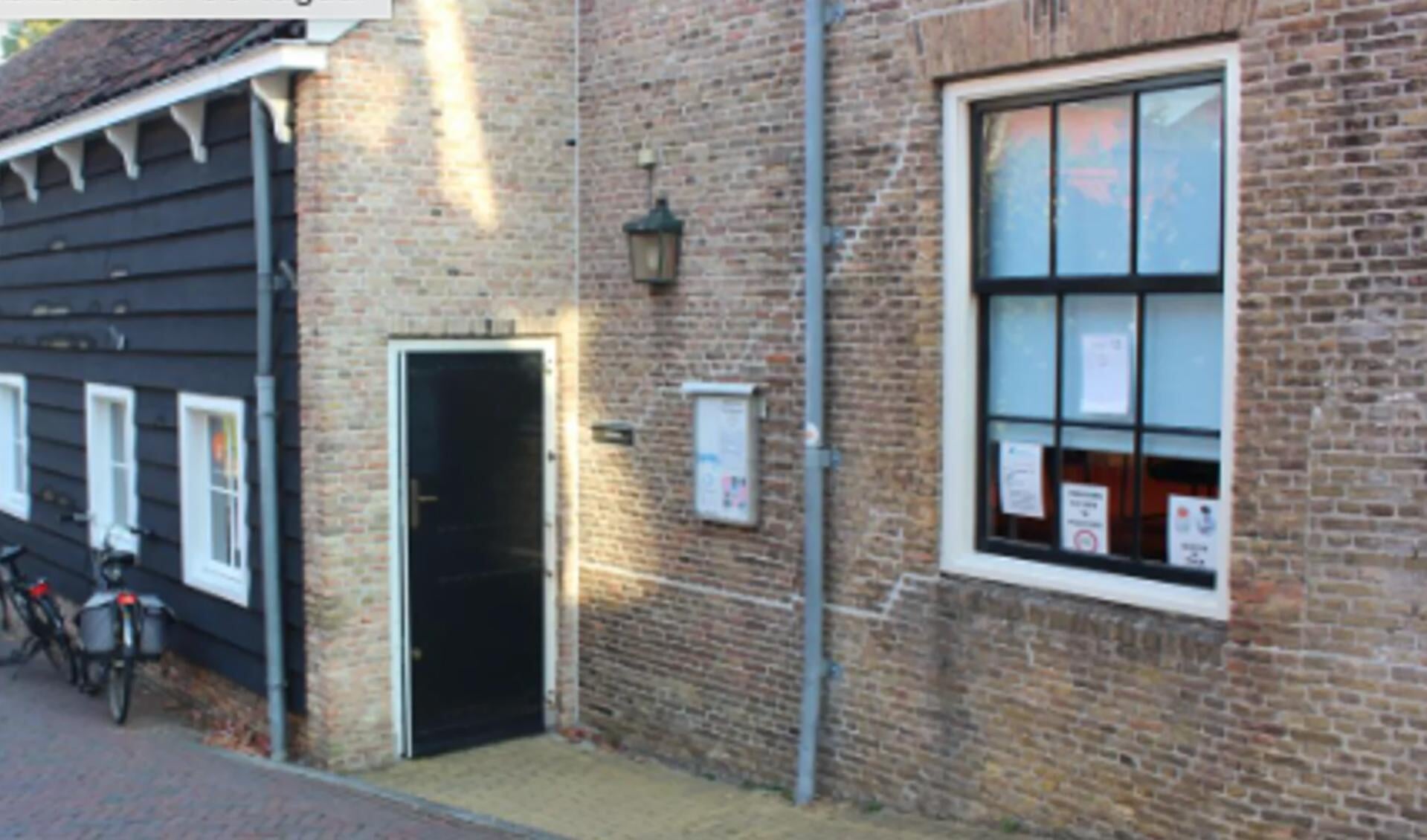 In De Boekenstal in Poortugaal is een uitleenpunt.