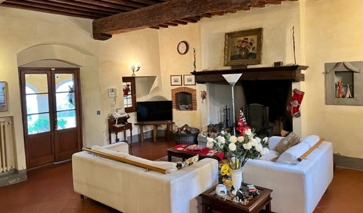 Het interieur van de villa in Toscane. 