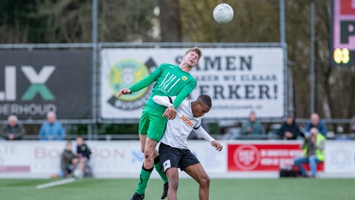 Heerjansdam kende veel tegenslag tijdens de wedstrijd, door de uitval van geblesseerde spelers. (Foto: Martin Hulsman) 