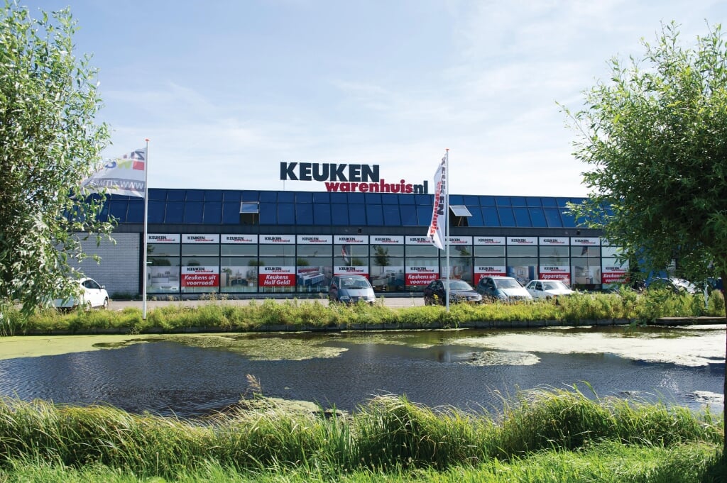 Keukenwarenhuis.nl vindt men in Ter Aar en Dordrecht.