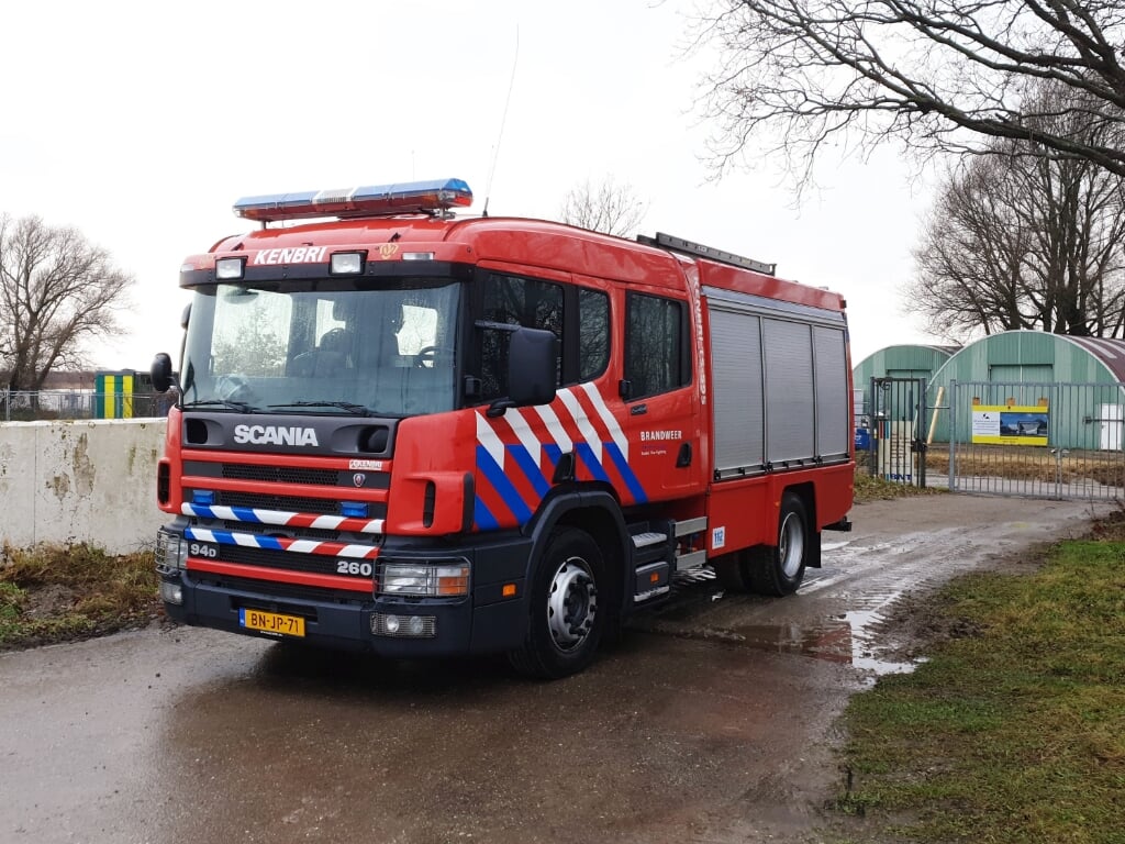 De ingehuurde brandweerwagen bij de Heinenoordtunnel.