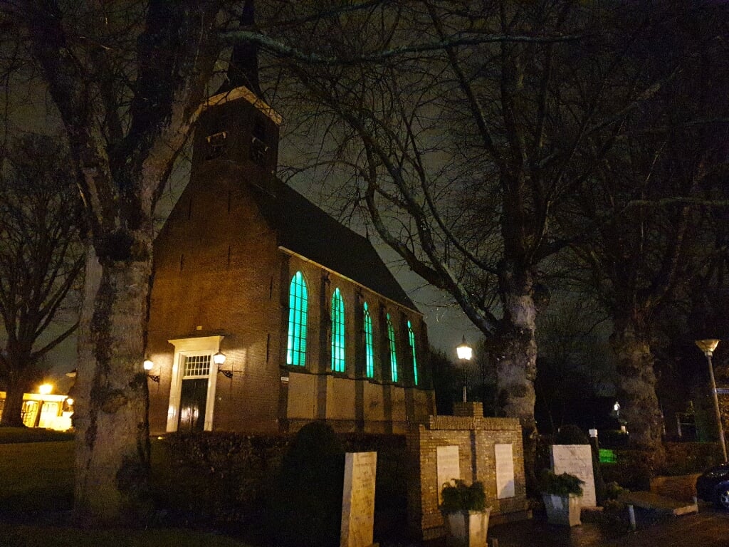 Een avond lang was de Dorpskerk groen verlicht.