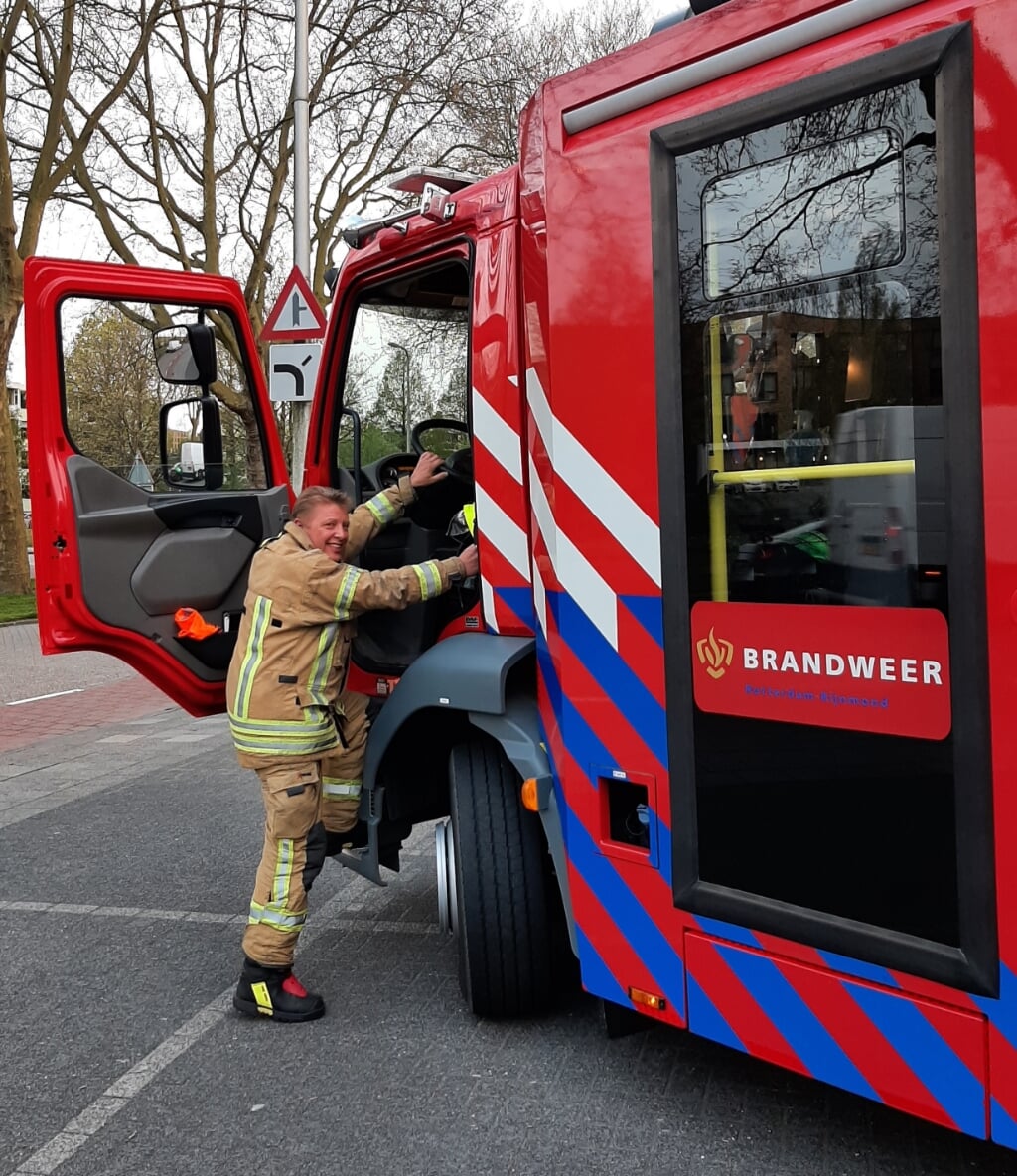 Martin van der Waal reed 18 jaar schadevrij voor de brandweer