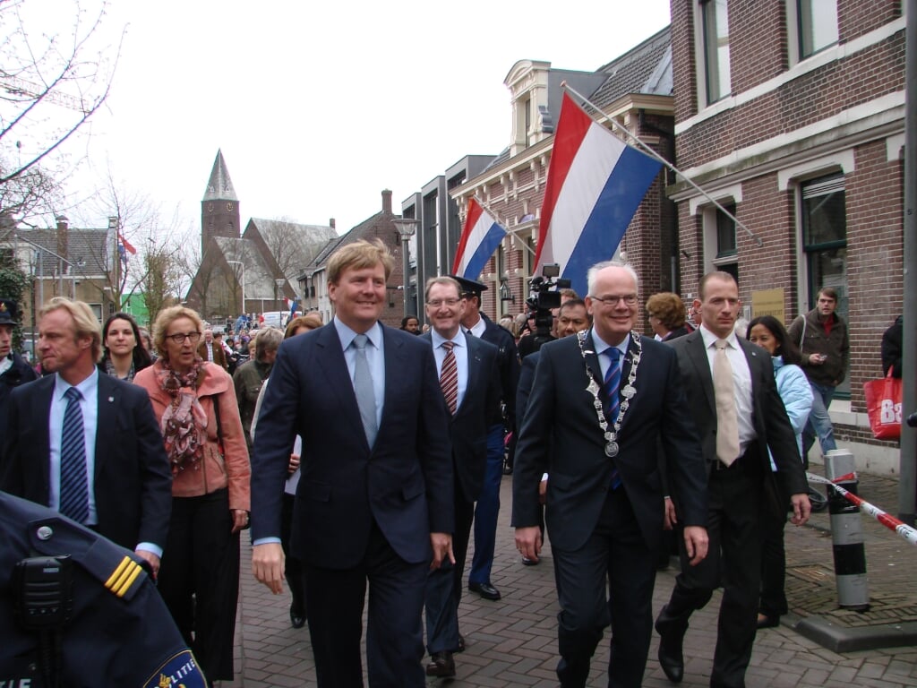 Hoog bezoek voor oud-burgemeester Van Belzen in 2012. 