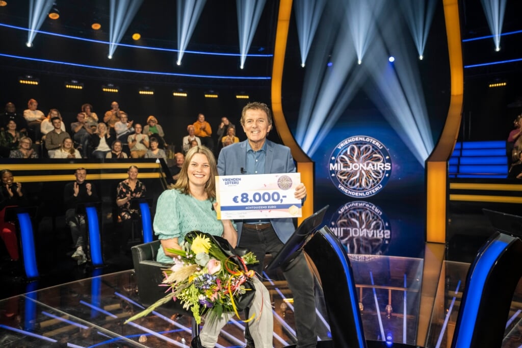 Petra uit Rhoon speelt 8.000 euro bij elkaar in het televisieprogramma VriendenLoterij Miljonairs.