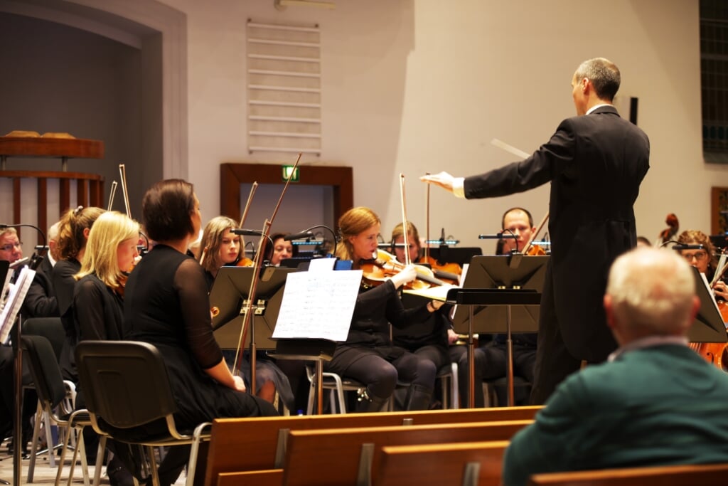 Ridderkerks Symfonieorkest repeteert voor een concert op 9 april