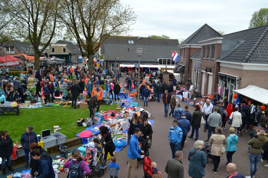 Koningsdag in het centrum van Barendrecht op een foto uit 2017.