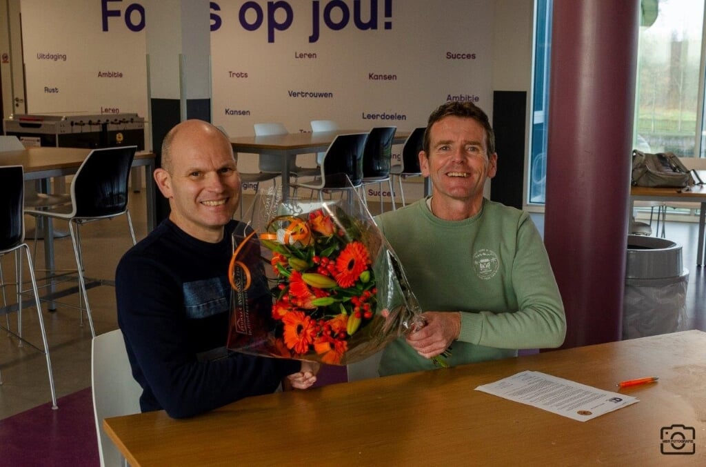 Remon van Loon en Vitesse Leo van der Pol.
