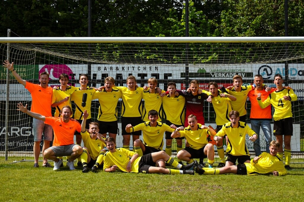 team JO17-1 van Heerjansdam.