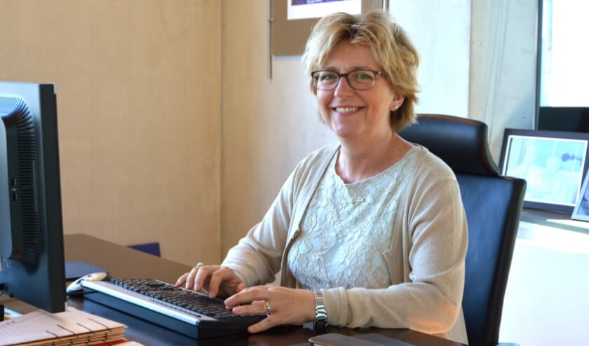 <p>Burgemeester Ellen Nauta blikt in Politiek in de Pol terug op een erg bewogen jaar.</p>