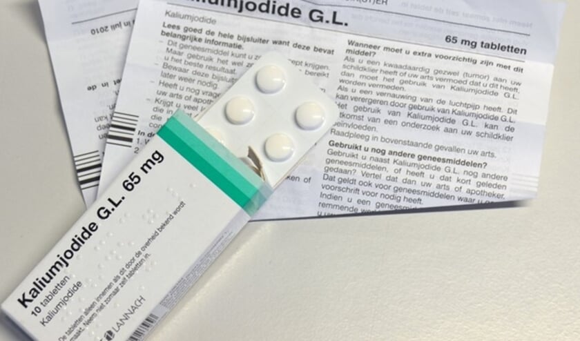 <p>Jodiumtabletten; vanaf 2022 waarschijnlijk niet meer nodig, maar goed om achter de hand te hebben.</p>