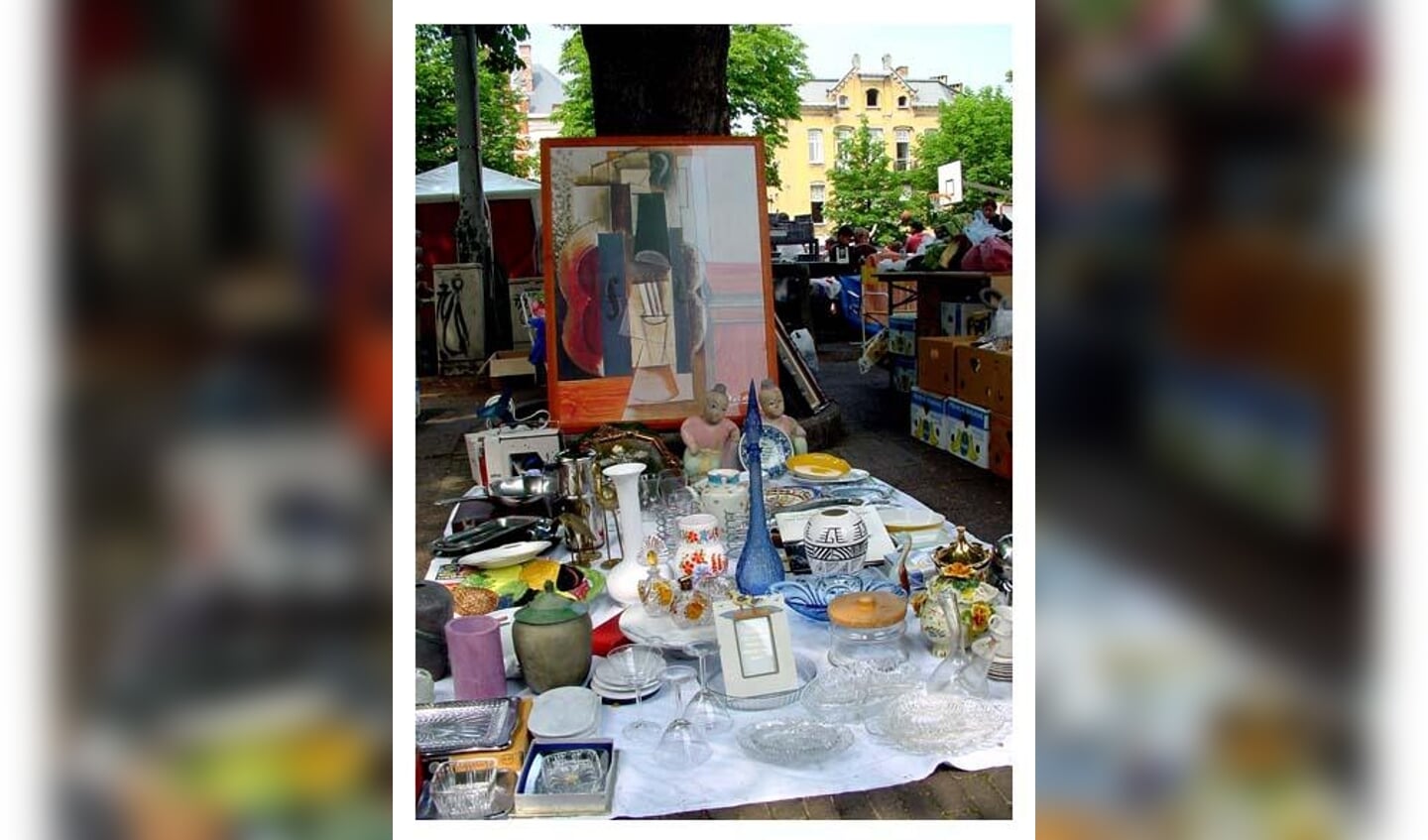 Vlooien En Verzamelmarkt Op Het Van Heekplein Al Het Nieuws Uit Enschede 0639