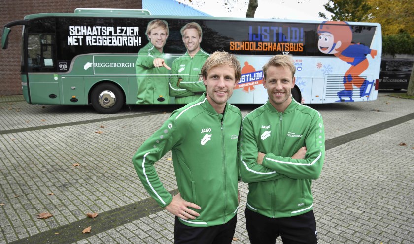 DeventerKNSB IJSTIJD Bus gesponsord door ReggeborgMichel en Ronald Mulder,Henry Holterman en Gérita WesselsMarit©foto Eric Brinkhorst