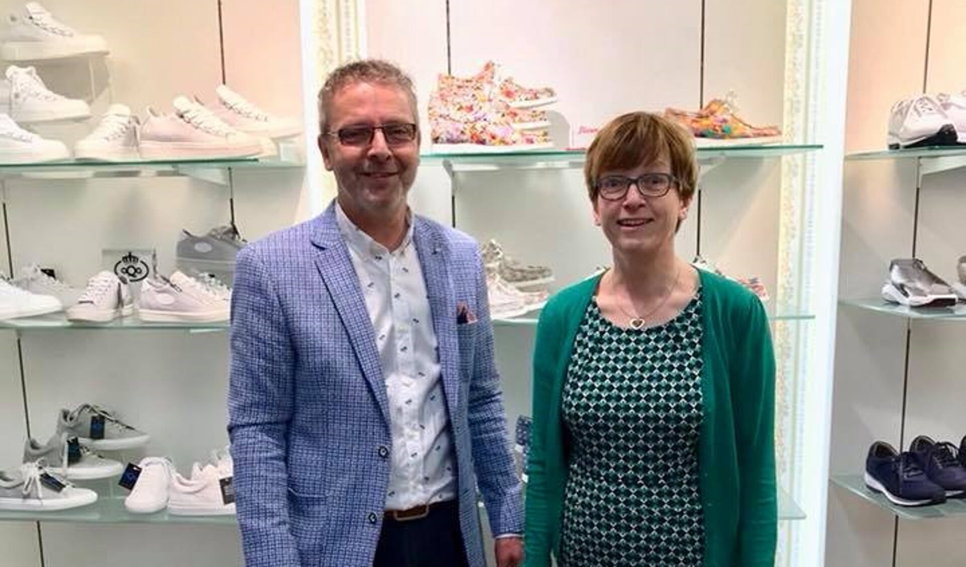 Henrie en Annette Orriens - Delsing helpen graag om niet alleen een mooie, maar ook goed passende schoen te vinden.