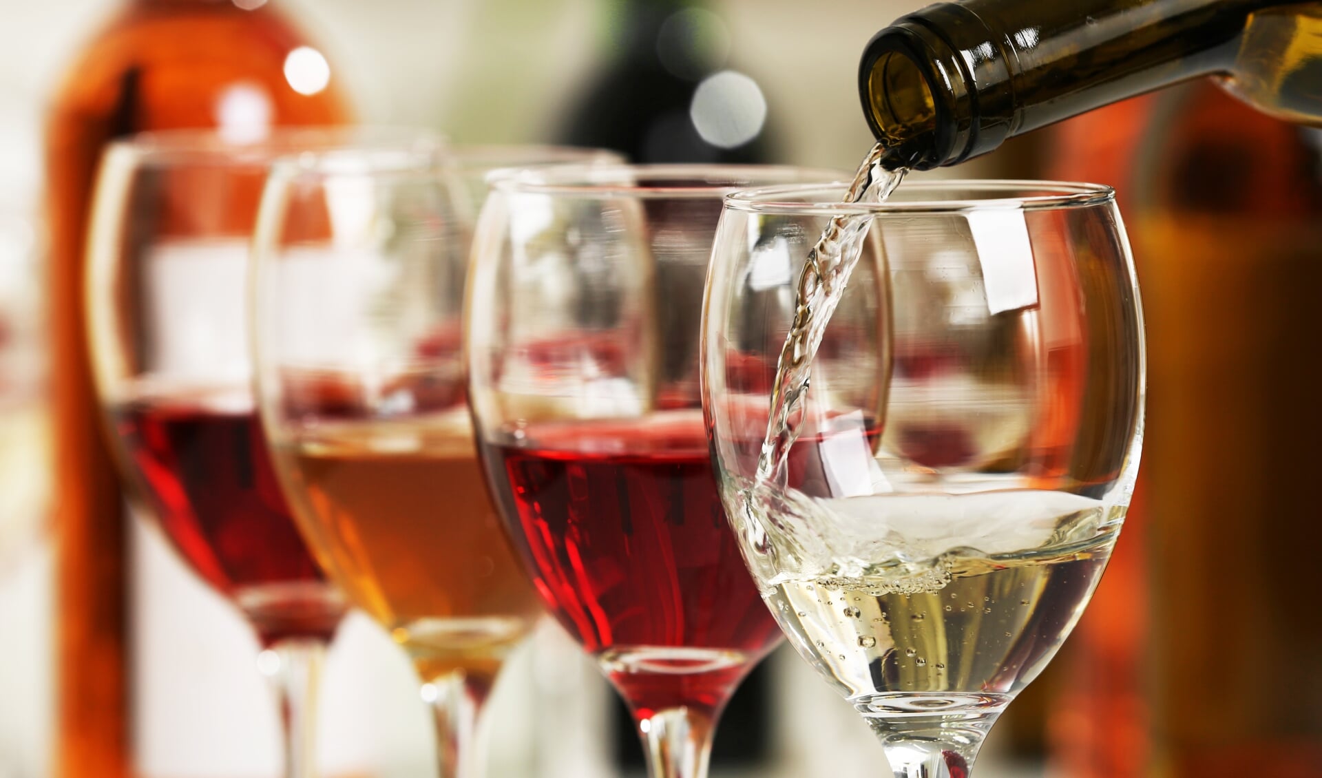 Wijn is een bijzonder divers product; er is voor iedere liefhebber en gelegenheid een passende wijn te vinden!