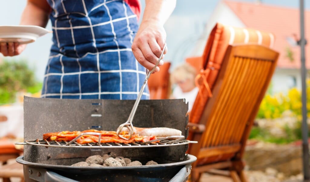 Wat een lekkere zomerse maaltijd moet worden eindigt af en toe in een horrorscenario. Denk goed na over veiligheid bij het barbecueën.