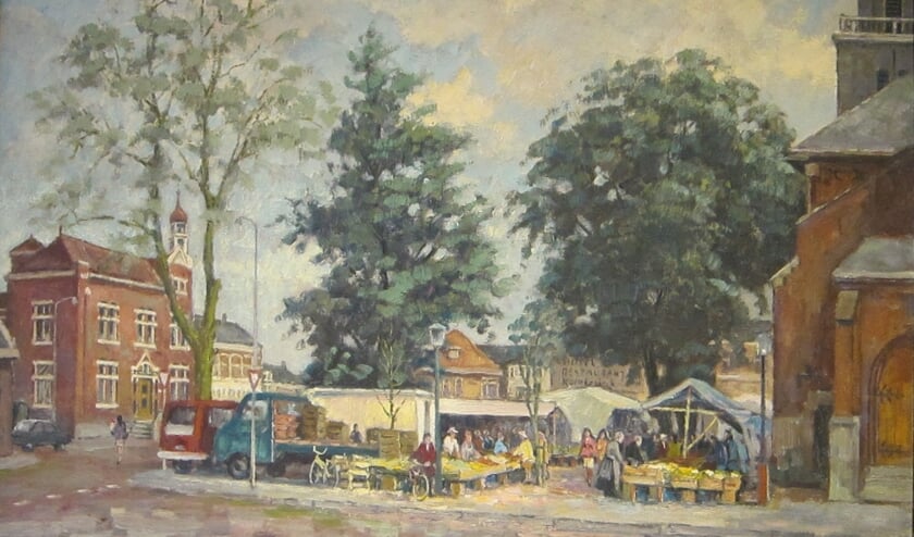 <p>Markt op het Schild met het gemeentehuis op de achtergrond.</p>