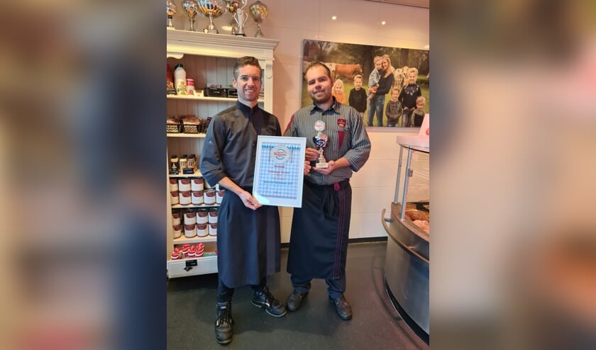 <p>Met een gehaktbal die volgens de jury top gekruid is en een heerlijke vleessmaak heeft, krijgt Gildeslager Goossen een eervolle vermelding.</p>