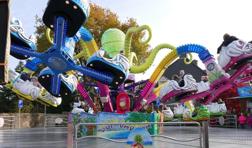 <p>De Koale Kermis staat ieder jaar garant voor vertier voor jong en oud. Het is ieder jaar weer één van de grootste publiekstrekkers in Noordoost-Twente.</p>