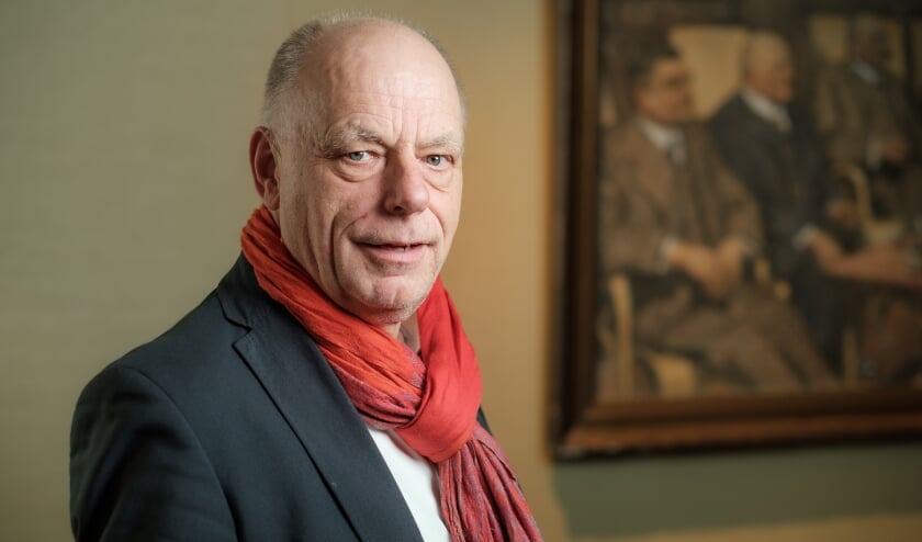 <p>Peter van Lange maakt deel uit van de WijkJury. (Foto: Tjeerd Derkink)</p>