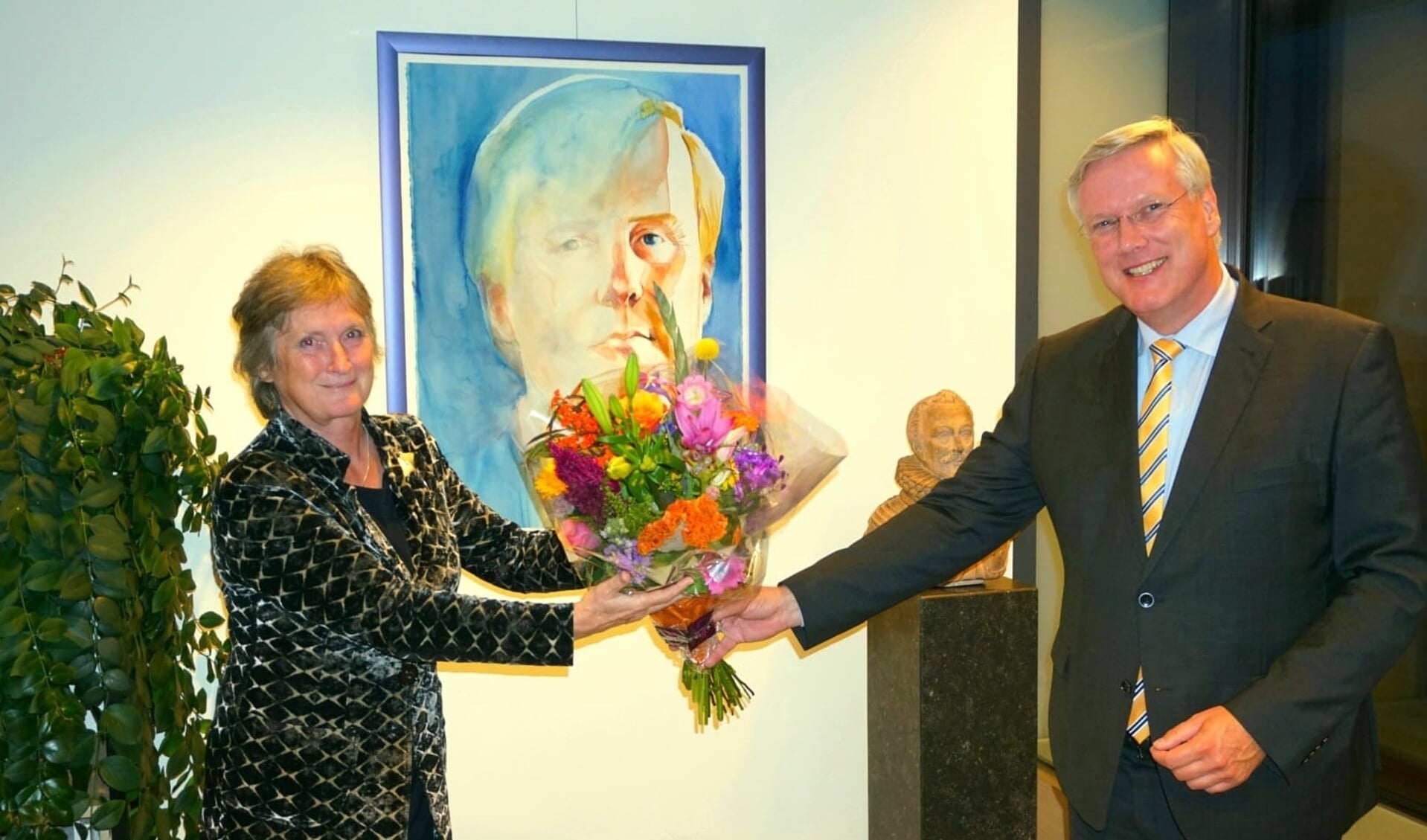 Jon Hermans-Vloedbeld bij haar vórige benoeming als waarnemend burgemeester van Tubbergen.
