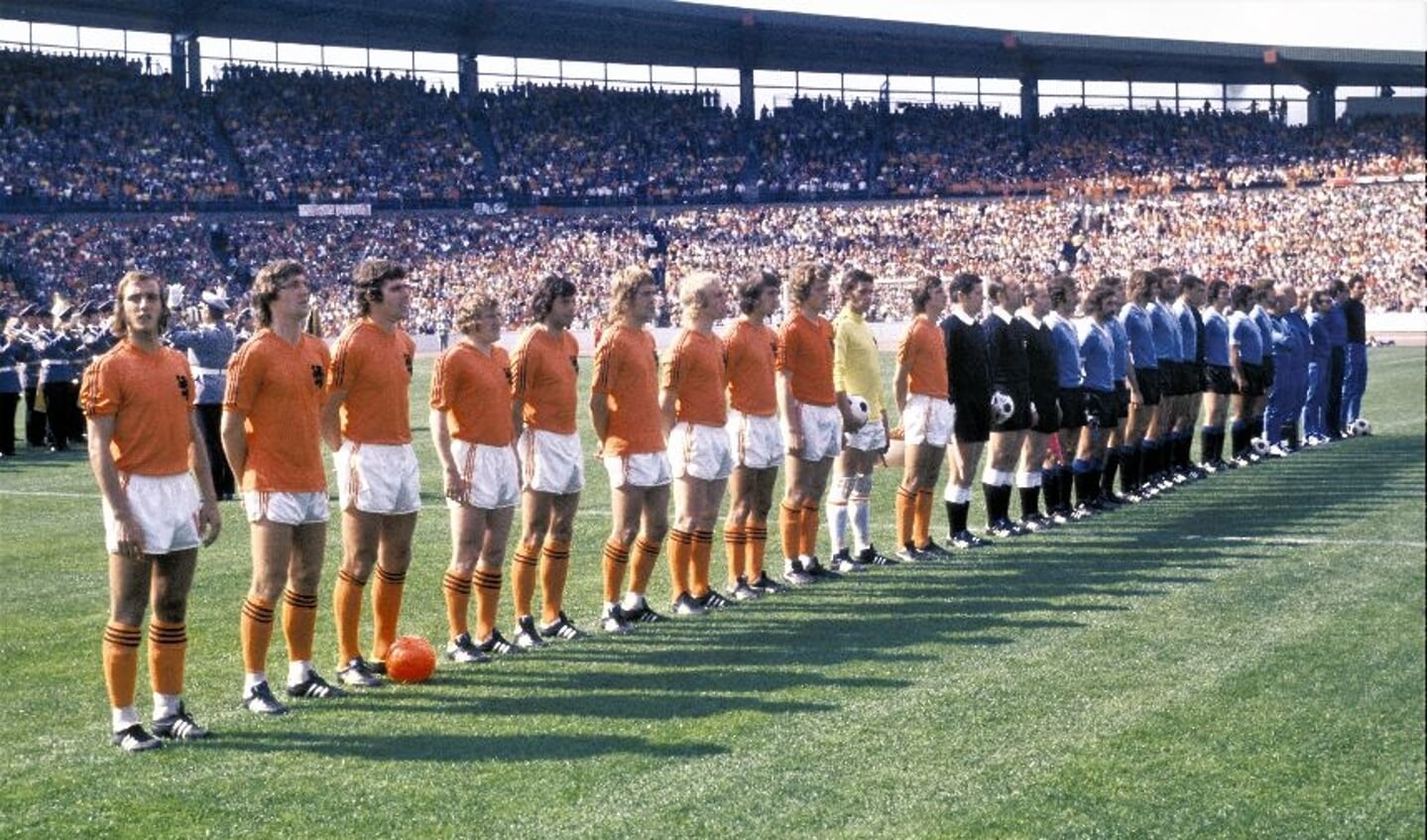 Oranje op het WK in 1974. Foto; Cor Mooij.