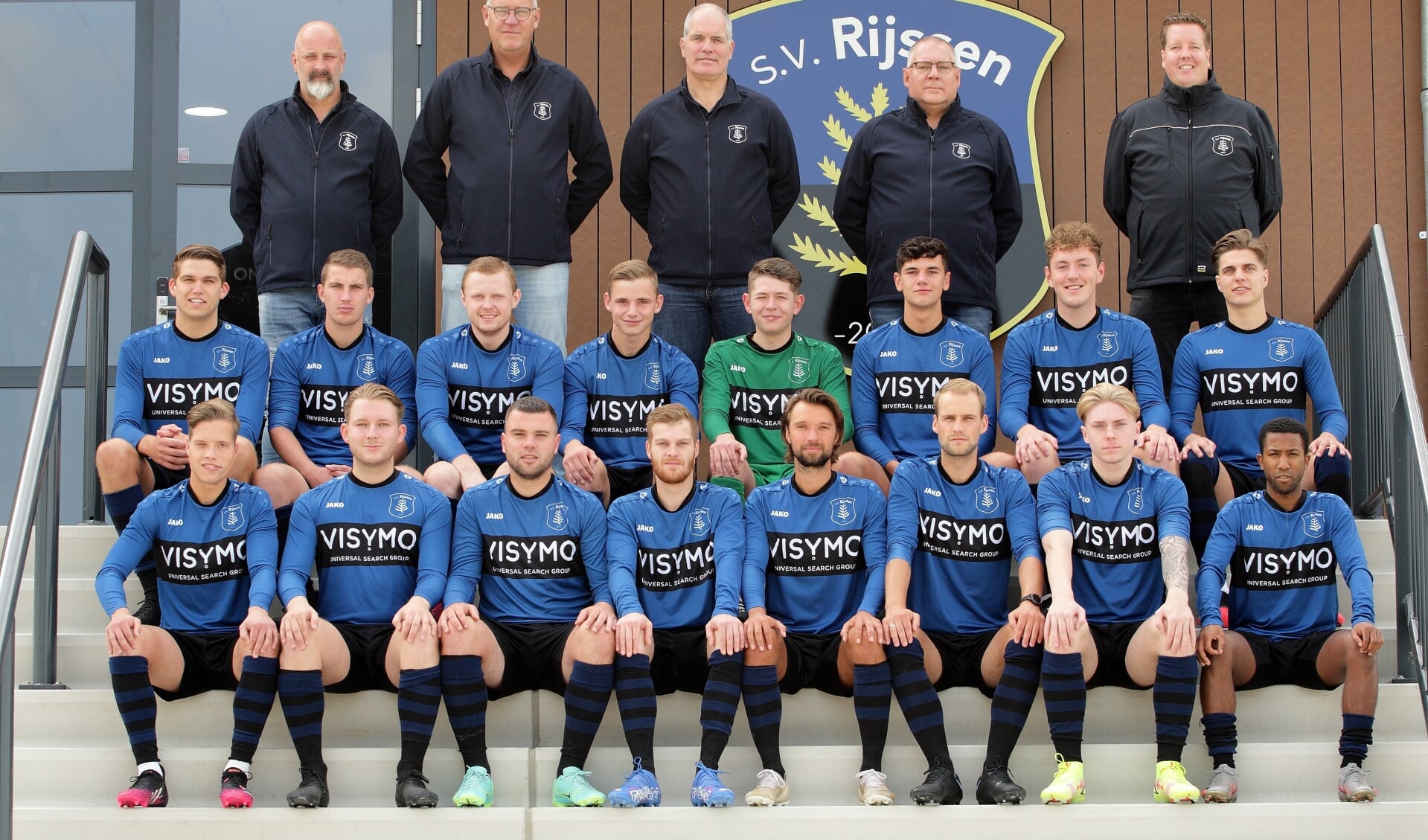 Het eerste elftal van s.v. Rijssen gaat het 20 november opnemen tegen koploper Juventa'12 in Wierden. 