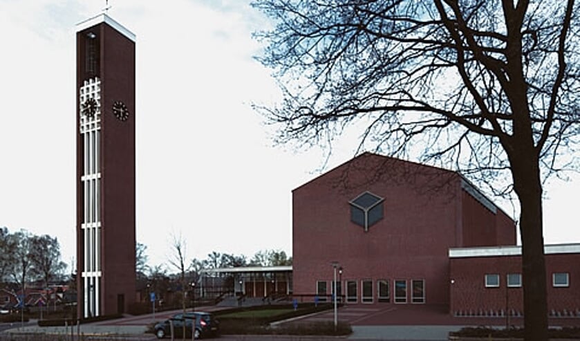 <p>De Zuiderkerk van de Gereformeerde Gemeente kwam gereed in 1965.</p>